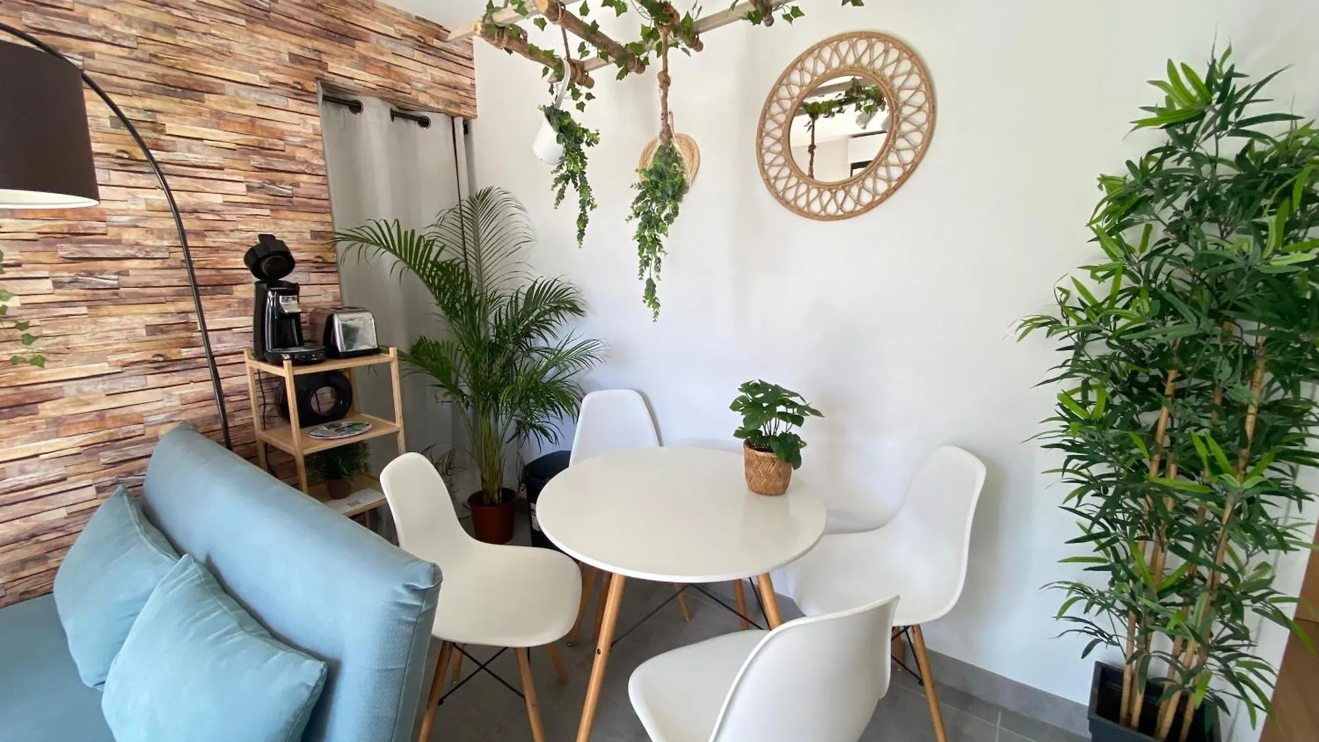 Un Gite Coquet Sur La Colline Apartment Pernes-les-Fontaines